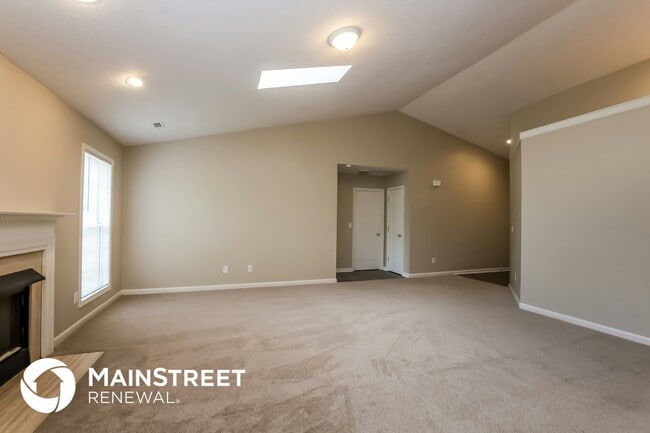 Photo - 110 Medford Cir