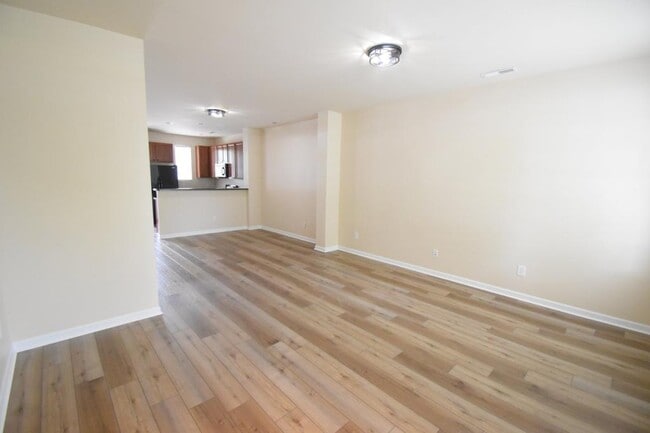 Photo - 9507 Longstone Ln