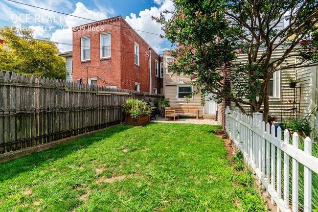 Photo - 2627 E Thompson St