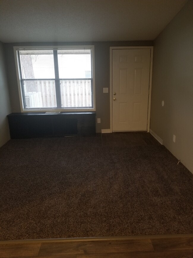 Shadow Bay Apartments For Rent in Jacksonville, FL