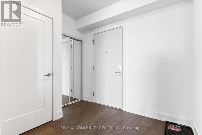 Photo - 2550 Simcoe St N Unit 817