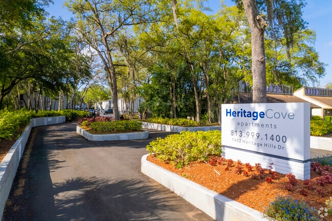 Entrance - 7402 Heritage Hills Dr Tampa, FL 33637-5747