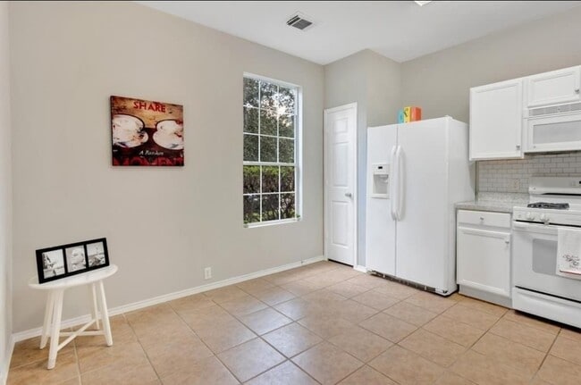 Photo - 23843 Single Oak St