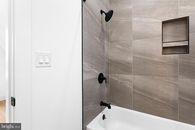 Photo - 2317 N 33rd St