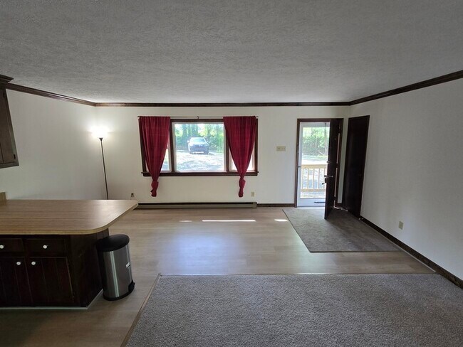 Photo - 6308 Lakeshore Dr