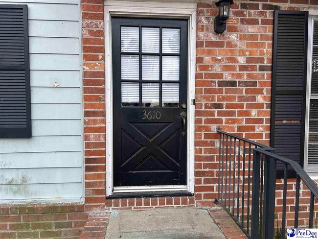 Photo - 3610 Perth St