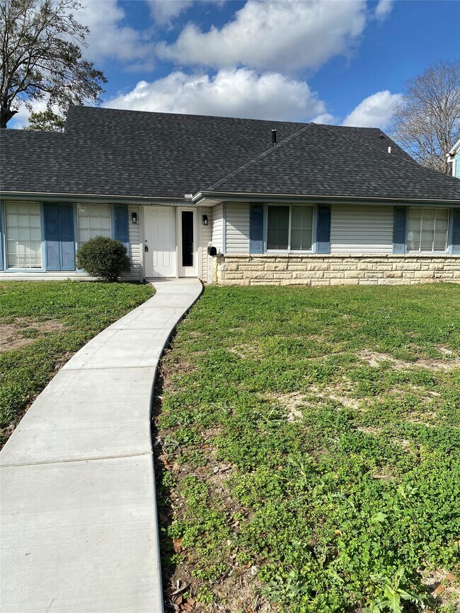 Photo - 4901 Winnetka St