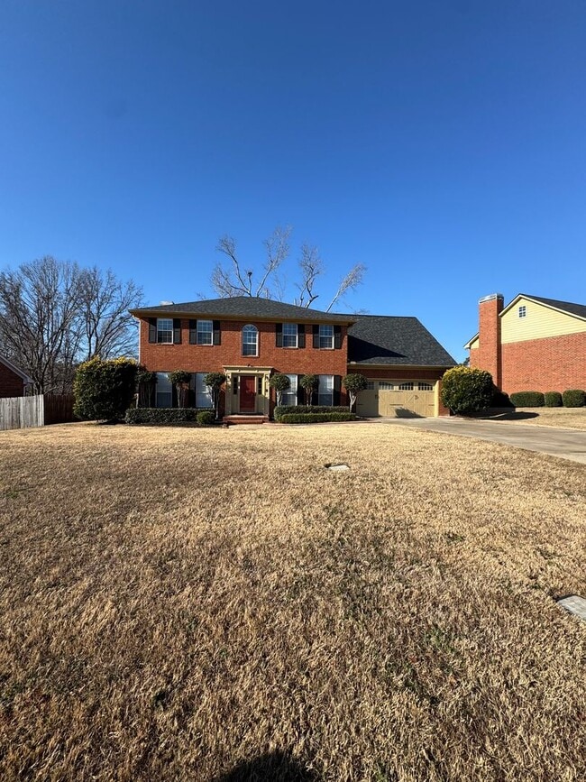 Building Photo - ** AVAILABLE NOW ** in Waterford Subdivision