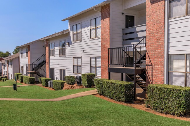 Sunridge Apartments - Sunridge Apartments