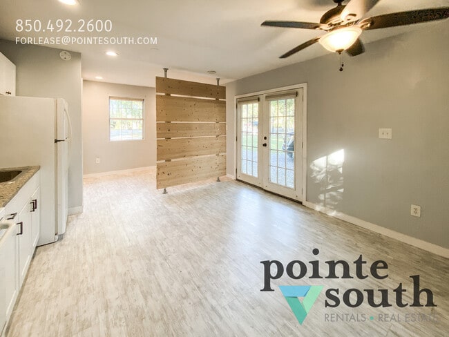 Photo - 335 E Canal Dr