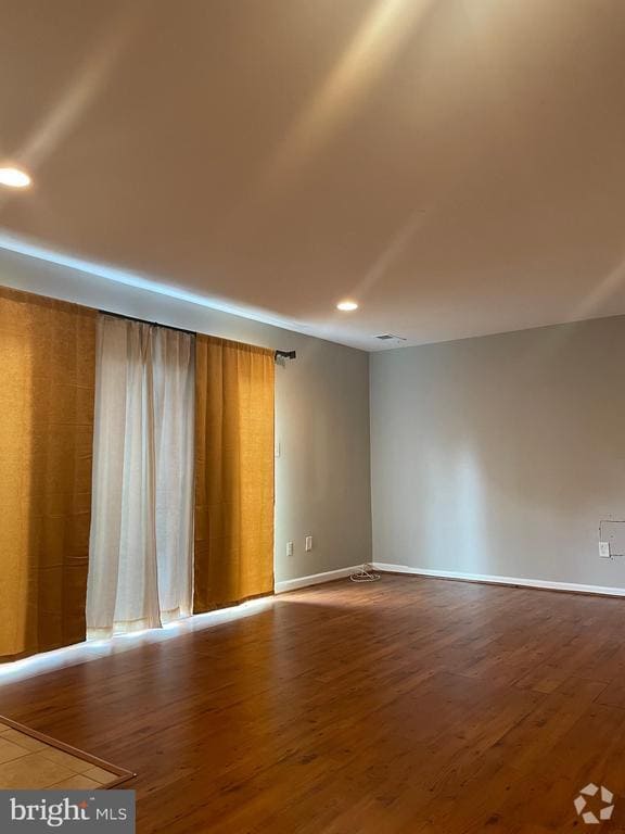 Building Photo - 8508 Forrester Blvd Rental