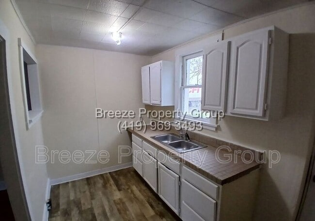 Photo - 503 E Vine St