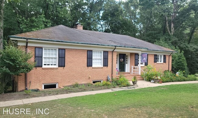4 br, 3 bath House - 8790 River Road - 4 br, 3 bath House - 8790 River Road