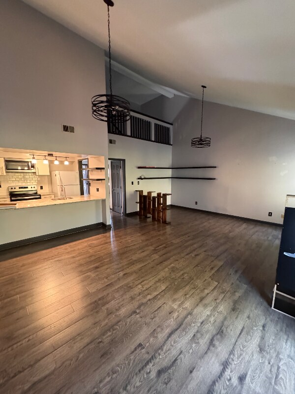 Photo - 3332 Tarleton W