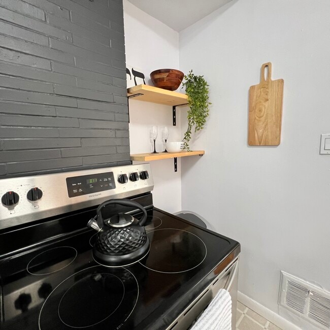 Photo - 33 Higby Rd Unit 33 Higby Rd, Utica , NY , 13501