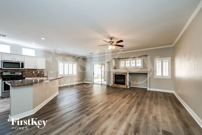 Photo - 10549 Bardilino St