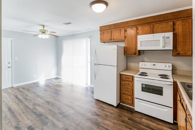 Photo - 124 Jean Wells Dr