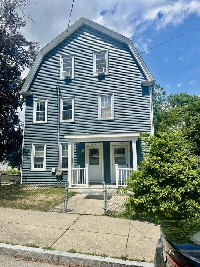 Photo - 5 bedroom in Brighton MA 02135
