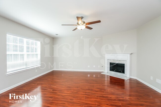 483 Baywood Way