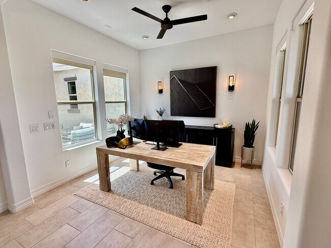 Photo - 10649 Thatcher Ave