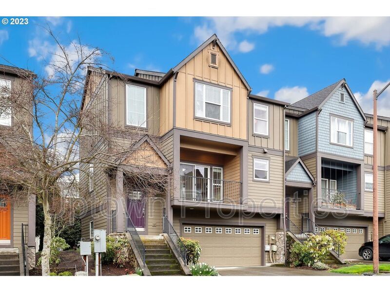 Photo - 10855 SW Huntington Ave House