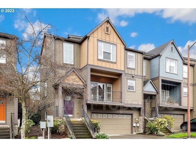 Building Photo - 10855 SW Huntington Ave Rental