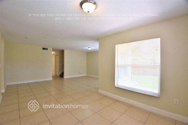 Photo - 1095 SW 135th Pl