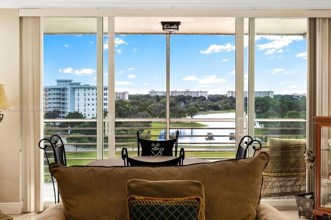 Photo - 3095 N Course Dr Unit 811