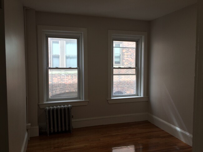 Photo - 7 Speare Pl Unit 12
