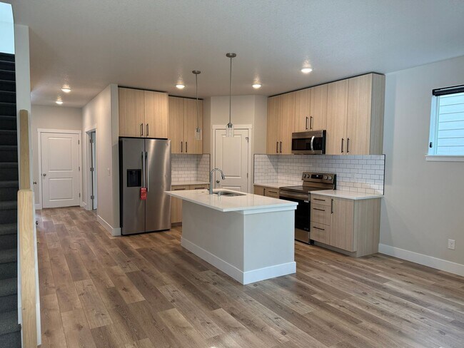 Photo - Beautiful Three Bedroom New Construction Home For Rent