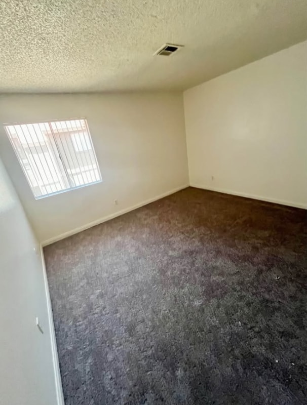 Photo - 1750 Karen Ave Unit classic 2x2