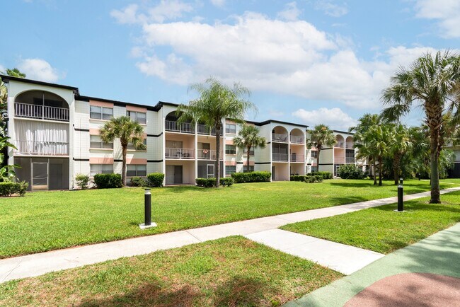 Photo - The Lenox Apartments