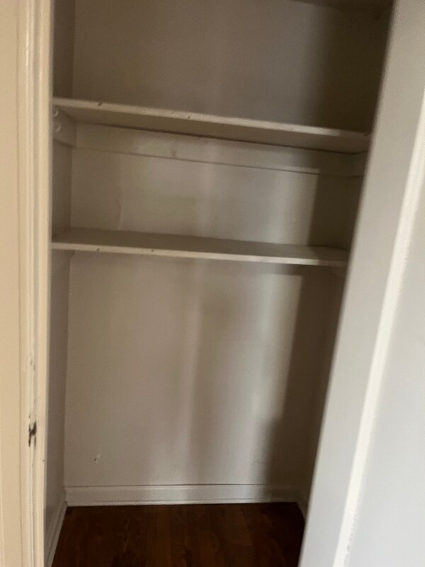 Photo - 1 W 28th St Unidad 108