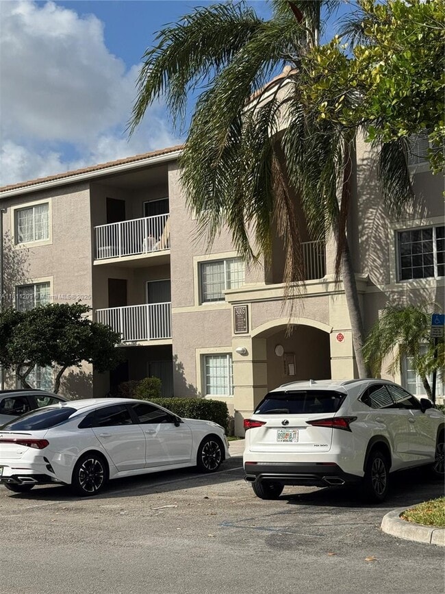 Photo - 5005 Wiles Rd Condo Unit 205