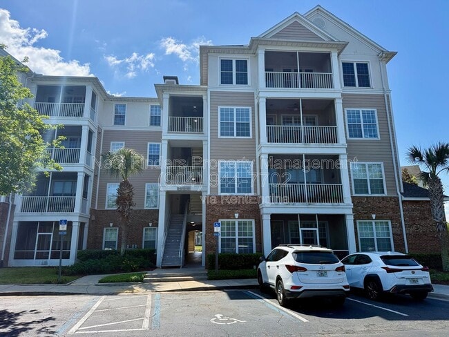 Building Photo - 11251 Campfield Dr Unit 2307