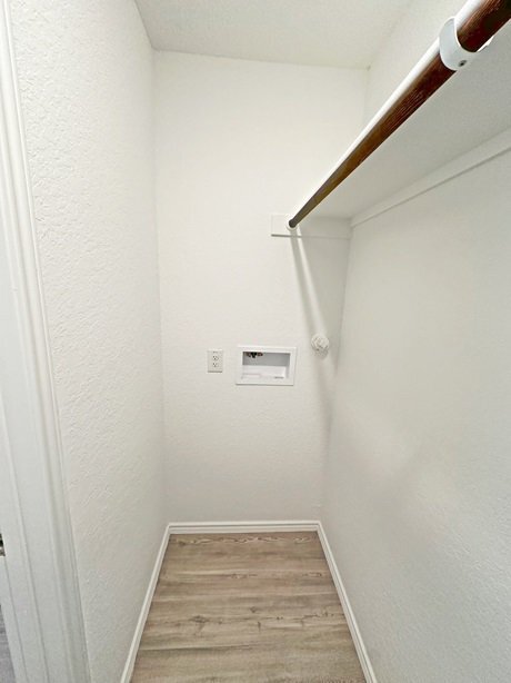 Photo - 219 Sosie St