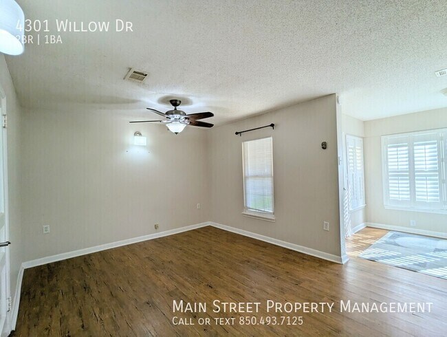 Photo - 4301 Willow St