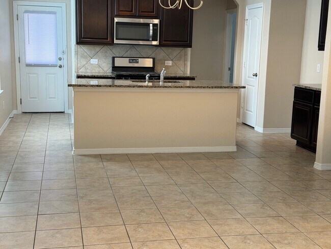 Photo - 2422 Concord Ter