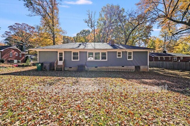 Photo - 5311 Princess St