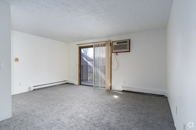 2BR, 1BA - 845SF - Living Room - Tammany Hills Apartments