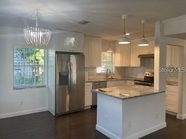 Photo - 918 Golfview St