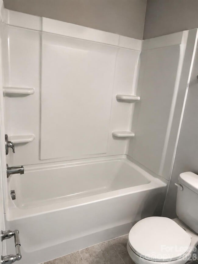 Photo - 212 Ferebee Pl