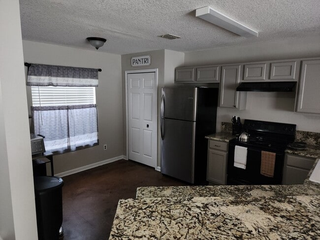 Photo - Fleming Island... TWO WEEKS FREE!!!