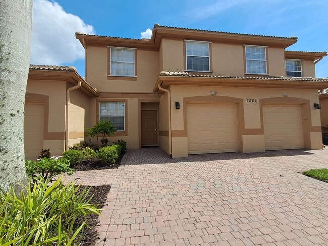Photo - 7880 Lake Sawgrass Loop House