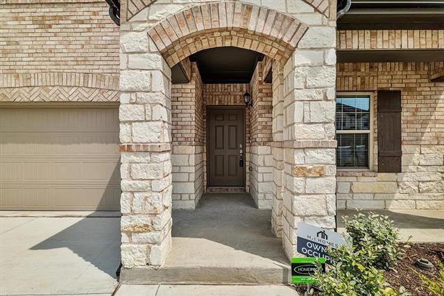 Photo - 422 Wydown Dr