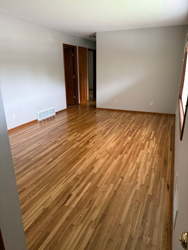Photo - Newly Refreshed 3 Bedroom 1 Bath Single Fa...