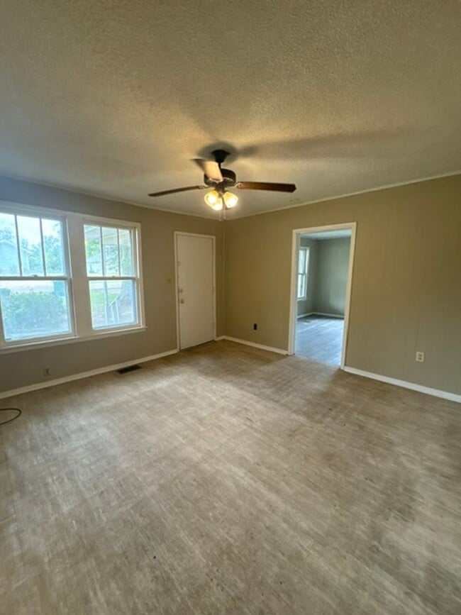 Photo - 3289 S Green St Unit A