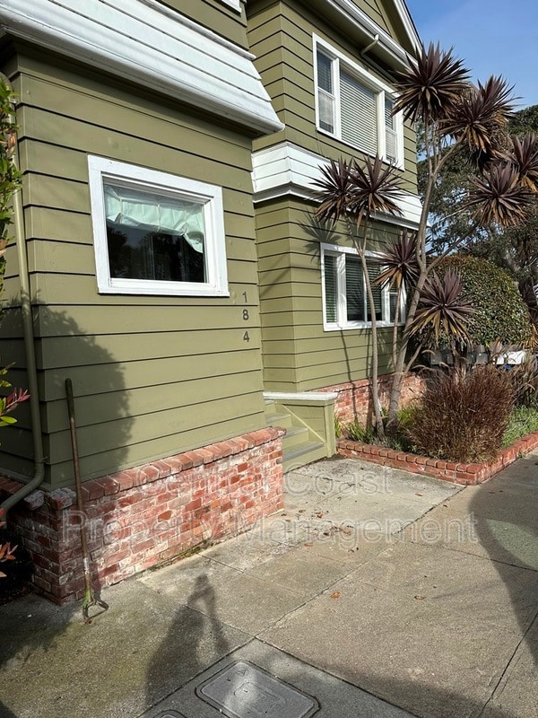 Photo - 184 Pacific Ave