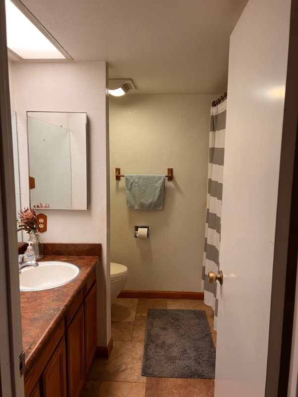 Photo - 1120 N Hemlock Way