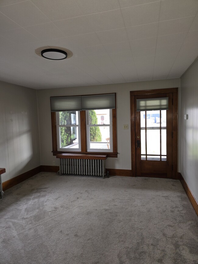 Living Room - 165 S Main St